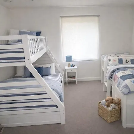 Luxury Glass With Hot Tub & Sea Views - Connemara *