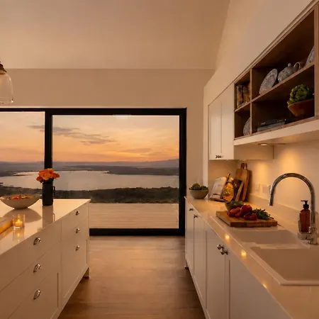 Luxury Glass With Hot Tub & Sea Views - Connemara Villa Roundstone