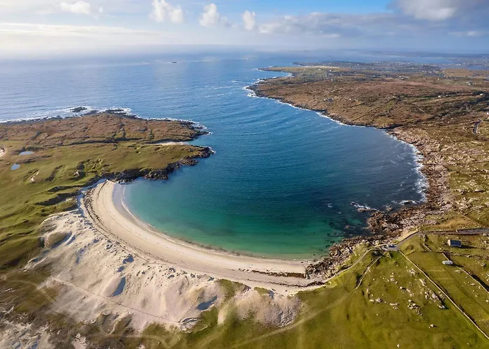 Luxury Glass With Hot Tub & Sea Views - Connemara Villa Roundstone