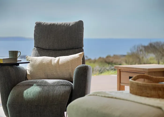 Luxury Glass With Hot Tub & Sea Views - Connemara * Roundstone