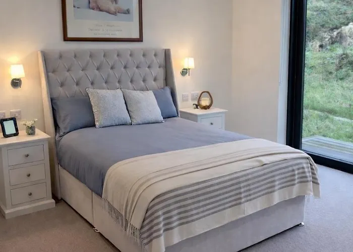 Luxury Glass With Hot Tub & Sea Views - Connemara * Roundstone